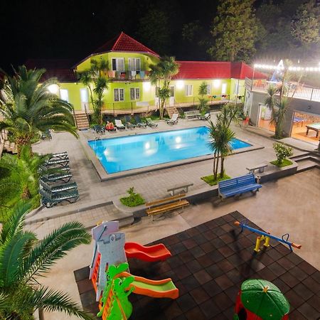 Calligraphy Hotel And Cottages Mtsvane Konts'khi Luaran gambar