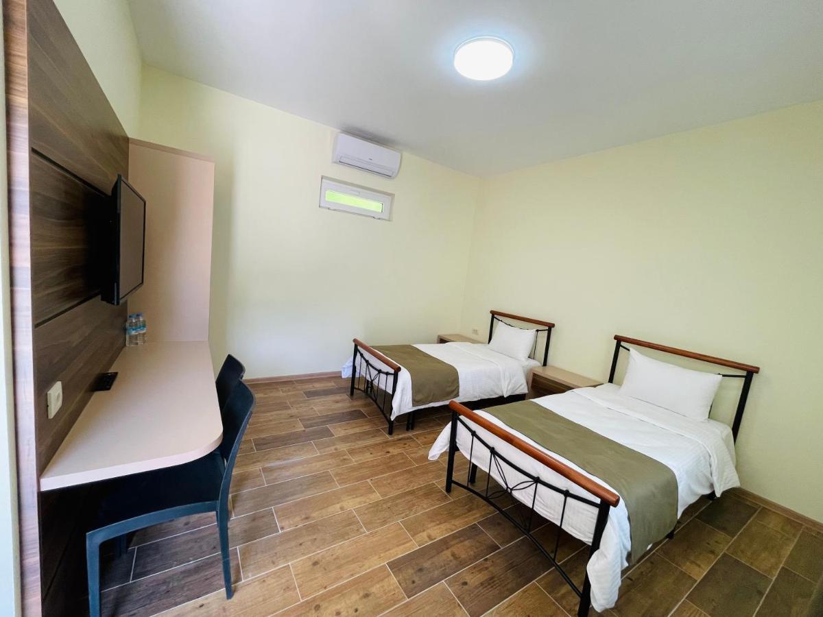 Calligraphy Hotel And Cottages Mtsvane Konts'khi Luaran gambar